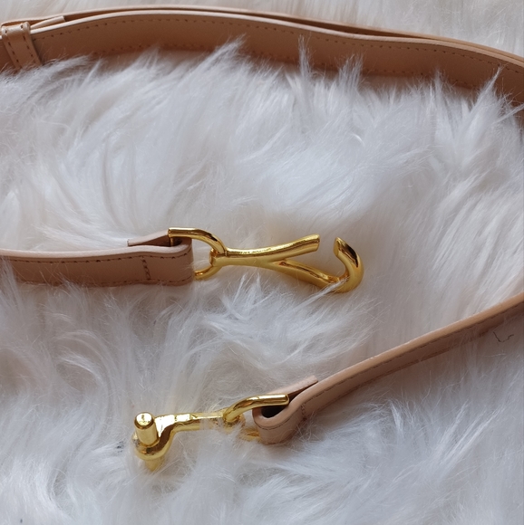 Gold Hook Belt Nude Leather - Picture 8 of 9